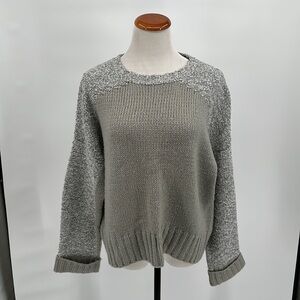 John + Jenn Gray Color Block Boucle Detail Pullover Sweater Size Medium